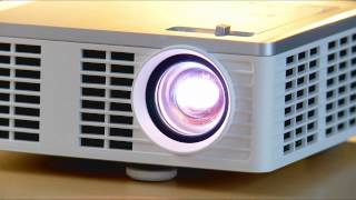 3M MP410 Mobile Projector  In Action [upl. by Nylcoj]