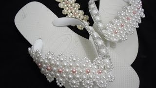 Havaiana decorada trama de renda francesa decorated sandals frame pearls [upl. by Alleahcim891]