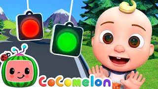 Can You Do The Red Light Green Light Dance  Dance Party  Cocomelon Nursery Rhymes amp Kids Songs [upl. by Ilera]