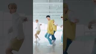 Best dancers to BTS members ♥️♥️♥️♥️♥️♥️hitsong [upl. by Bilek]