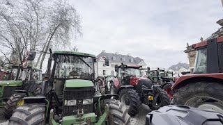 Manifestation  1200 tracteurs dans les rues de Sarrebruck [upl. by Elocaj]