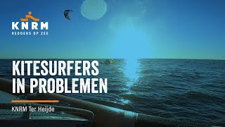 KNRM inzet voor meerdere kitesurfers in de problemen [upl. by Buller]