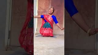 Na na karte bollywood love bollywoodsongs youtubeshorts [upl. by Kassie]