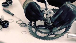 Installation of CampagnoloFulcrum cranks on CeramicSpeed Bottom Brackets [upl. by Morlee573]