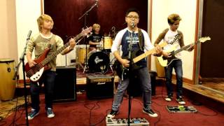 SMOKE ON THE WATER by Deep Purple GELOSH TRIBE cover [upl. by Akerue844]