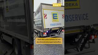 Bauarbeiten in der Jakobistraße in Hildesheim bauarbeiten bauprojekt verkehr [upl. by Novehs2]