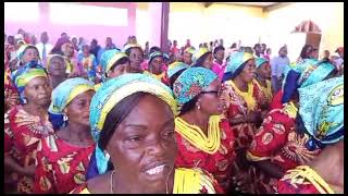 CHORALE SAINTE LUCIE DE BOMA MBANGU Procession des offrandes et Offertoire [upl. by Schaeffer]