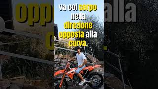 Come guidare la moto da cross la curva pt3 [upl. by Ringo]