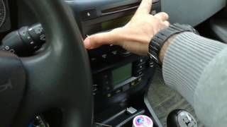 Fiat Stilo How to remove radio whit one hand [upl. by Hemphill]