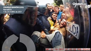 La Policía desaloja a los concentrados frente al colegio Ramon Llull de Barcelona el 1O [upl. by Alyahsal345]