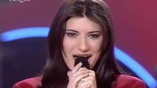 LAURA PAUSINI Se Fue TVE 1994 [upl. by Yesdnil]