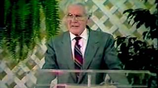 Leonard Ravenhill  The Incandescent Man  Full Sermon [upl. by Abbotson949]