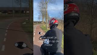 Eerste motorrijles [upl. by Lola]