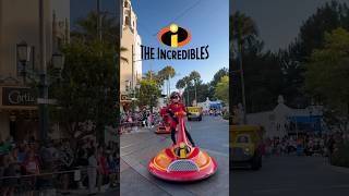 💥INCREDIBLES💥at bettertogetherdisneylandparadedisneylandlosincreiblesincrediblespixarfest [upl. by Yziar]