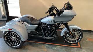 CUSTOM STITCHED SEAT 2024 HarleyDavidson Road Glide 3 in Atlas Silver Metallic w Black TrimFLTRT [upl. by Nyrrek]