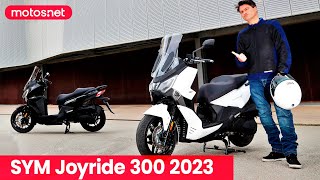 🛵 SYM Joyride 300 2023  Presentación scooter con quotsuelo planoquot  Test  Review en 4K  motosnet [upl. by Ridglea855]