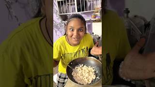 Mummy gai to banaya white sauce pasta minivlog shorts minivlogshorts vlog whitesaucepasta [upl. by Eaver538]