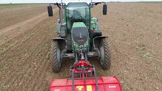 Fendt 724 amp Zocapi garlic planter [upl. by Mensch816]