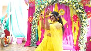 Bole chudiyan dance video haldi dance performancehaldidancestepbystep easydanceonbolechudiyan [upl. by Onaicul]