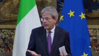 Il saluto del Presidente Gentiloni ai dipendenti e ai collaboratori di Palazzo Chigi [upl. by Moureaux]