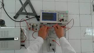 Réaliser Quelques Travaux Pratiques de Physique En Utilisant Un Oscilloscope Numérique [upl. by Arad227]