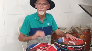 Mi papá tocando la tumbadora en Veracruz quotVeinte añosquot un bolero clásico cubano [upl. by Hairem]