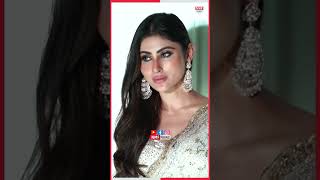 Mouni Roy Looks Beautiful in Saree At Diwali Party [upl. by Yziar]