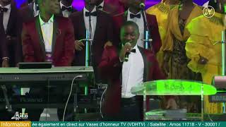 ♪ DEREK JONES  HYMNE TRAVERSEE 2023 AVEC LE PASTEUR MOHAMMED SANOGO  JE RECOIS LA GRACE DE DOMINER [upl. by Aihsyt]