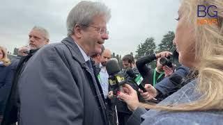 Giornata per le vittime del Covid Gentiloni al Cimitero Monumentale di Bergamo [upl. by Ahsika]