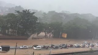 Jalan Kuching hit by flash flood after evening downpour [upl. by Deyas]