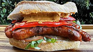 MERGUEZ BAGUETTE  pikante Bratwurst vom Grill [upl. by Sokem]