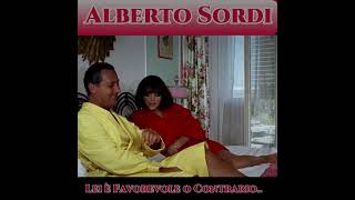 Alberto Sordi quotLei è Favorevole o Contrarioquot [upl. by Ohcirej]