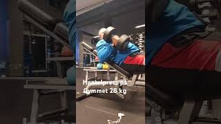 Hantelpress på Gymmet 28 kg [upl. by Aurelie]