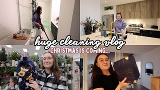 HUGE CLEANING VLOG  Gros ménage de mon appartement [upl. by Chesnut]