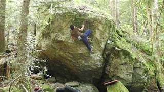 Squamish Bouldering Reincarnation of Tim Doyle V4 [upl. by Yremrej]