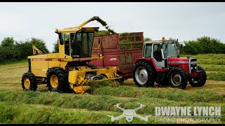 New Holland 2205 Massey Ferguson 699 amp John Deere 6510 old school lifting silage [upl. by Anselmo656]