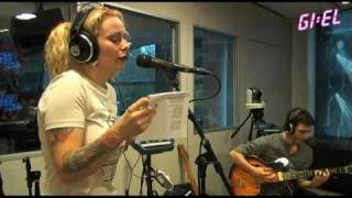 Anneke van Giersbergen  The A team cover 3FM Giel [upl. by Siravrat]