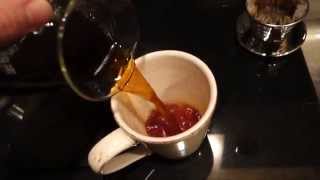 How to make coffee using the kalita wave 155 [upl. by Hcire]