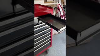 Removing drawer slides from a Craftsman tool box in less than a minute [upl. by Adnahs117]