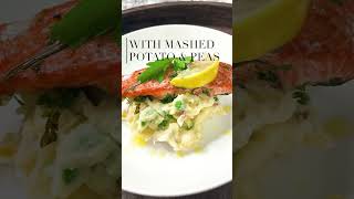 15Minute Oven Baked Salmon w Mashed Potato amp Green Peas [upl. by Hailahk]