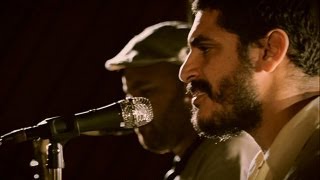 Criolo apresenta ao mundo a humanidade da sua música [upl. by Ardehs]