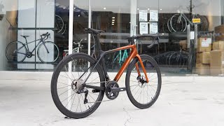 Giant TCR Advanced Pro 0 2022 Di2 Disc [upl. by Bern]