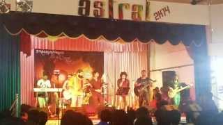 vathilil aa vathilil Thaikudam bridge live at Sree Buddha college of engineering pattoor [upl. by Erie141]