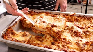 Hjemmelaget lasagne oppskrift  Slik lager du kanskje verdens beste lasagne enkelt hjemme [upl. by Eigla835]