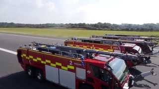 Manchester Airport Fire Service Oshkosh Striker 6x6 ARFF [upl. by Silden594]