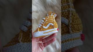 Vans alte per neonata 03 mesi babyfashion foryou vans foryourpage [upl. by Ennovyhc]