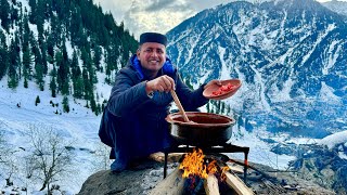 Cooking Organic Food on Top of Mountain  Mountain Village Life  A Snowy Day in The Coldest Village [upl. by Elletnuahc]