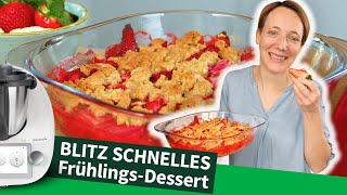 Super einfaches ErdbeerRhabarberCrumble das deine Familie begeistern wird  Thermomix® Rezept [upl. by Keifer]