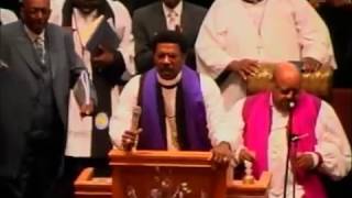 COGIC General Board Member Bishop Daniels amp Aux Bishop Hines Tag Team preachin pt 2 [upl. by Aled]