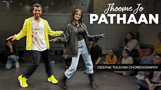 Jhoome Jo Pathaan Dance Cover  Deepak Tulsyan Choreography  G M Dance Centre [upl. by Okramed602]